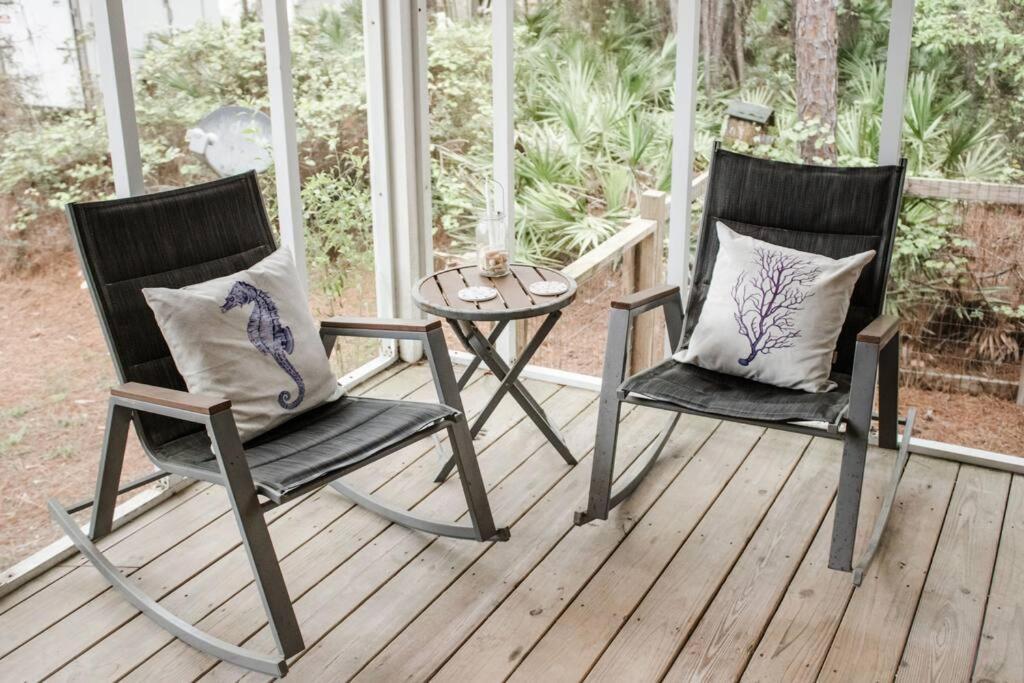 Pet Friendly Tranquil Cottage With Fire-Pit And Seasonal Hot Tub Sept-March Minutes To Beaches 多芬岛 外观 照片